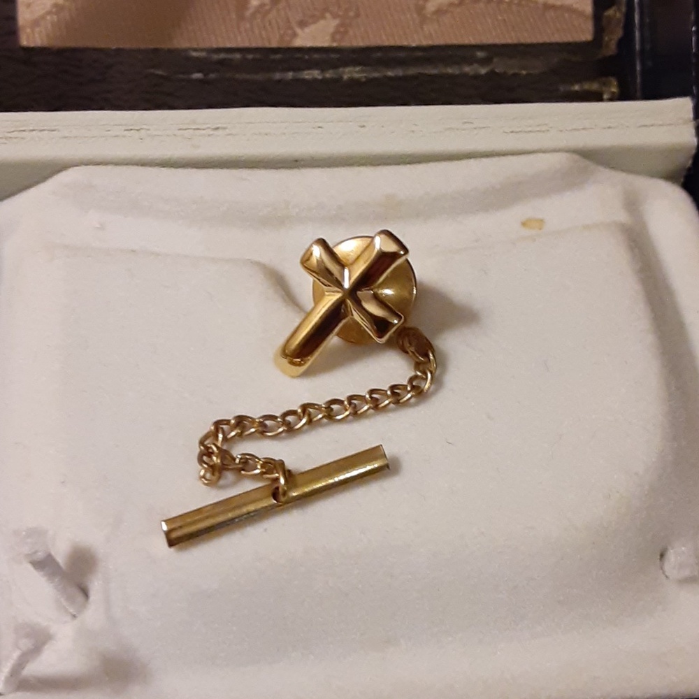 Croft & Barrow Cross Tie Chain